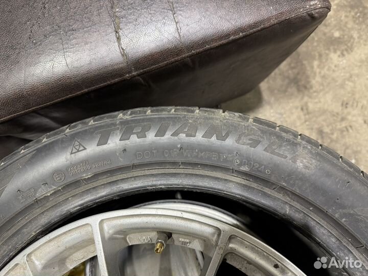 Triangle EffeXSport TH202 235/45 R18