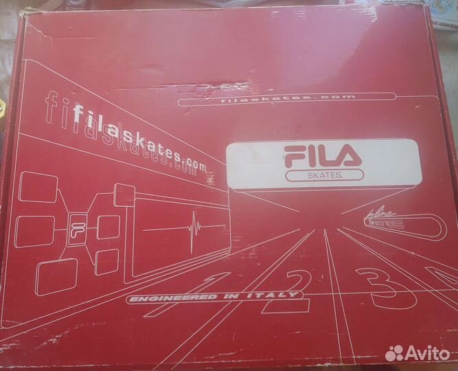 Роликовые коньки