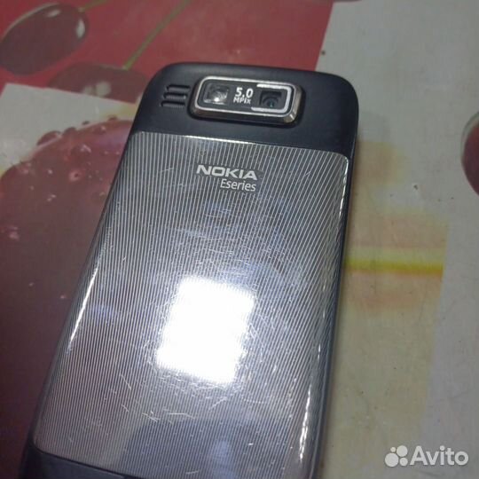 Nokia E72