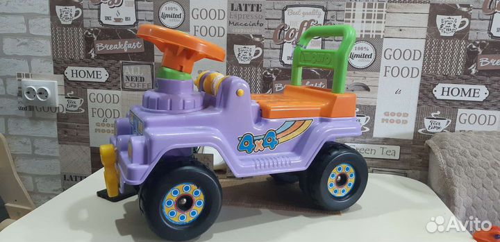 Машина каталка и велик одним лотом