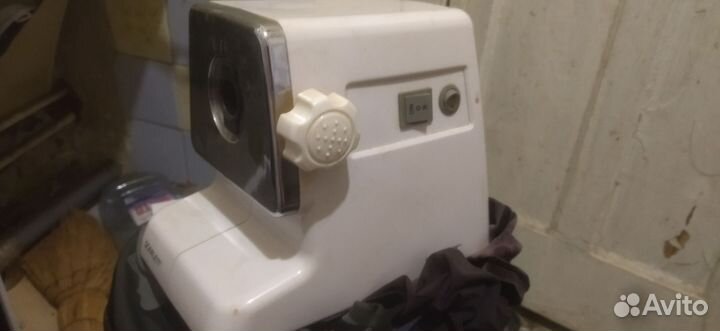 Мясорубка электрическая на запчасти