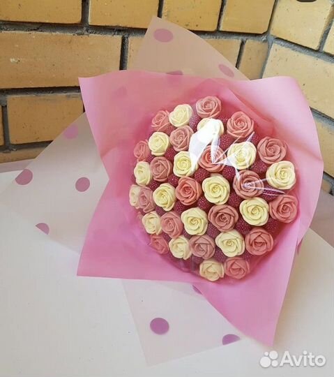 Букет из шоколадных роз