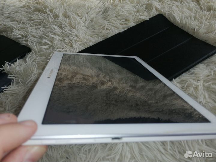 Планшет Lenovo Tab 2 A10-70L нерабочий\на запчасти