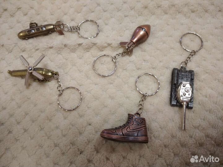 Брелок металлический