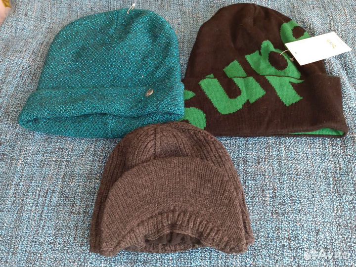 3 шапки новые, цена за все