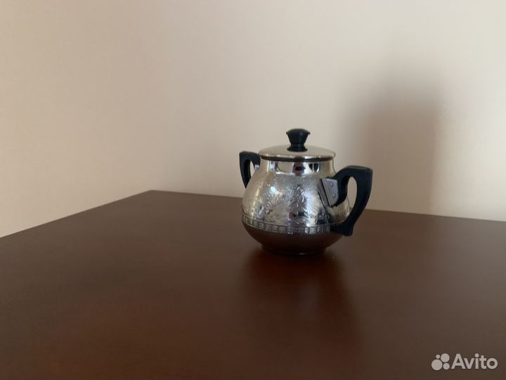 Кофеварка и сахарница из СССР