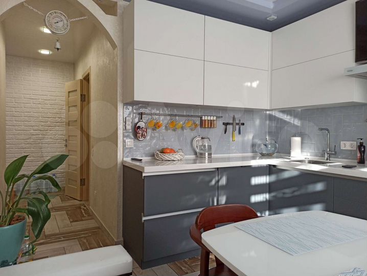 4-к. квартира, 115 м², 17/17 эт.