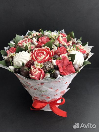 Съедобный букет из конфет зефира цветов учителю