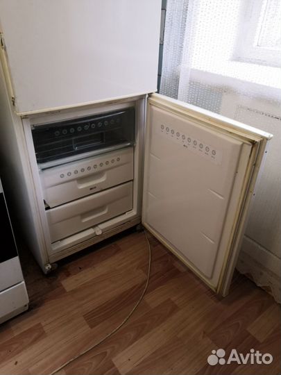 Холодильник