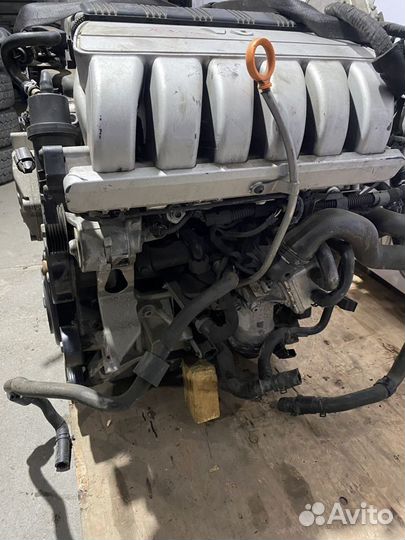 Двигатель VolksWagen Passat B6 AXZ 3.2