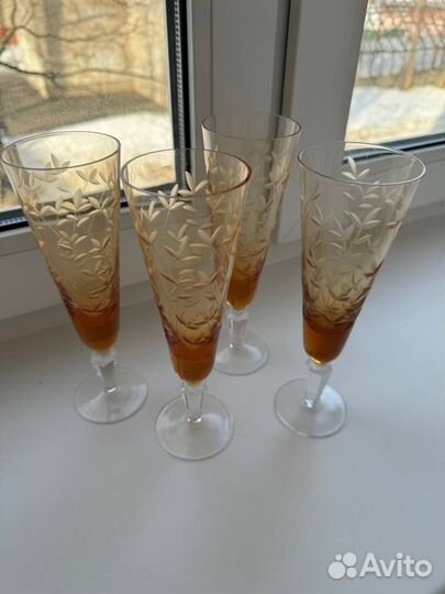 Бокалы весна Медовый цвет
