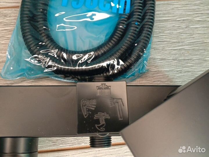 Душевая система с тропическим душем