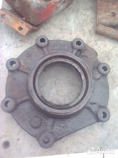 Крышка среднего моста A3226u1295 Meritor