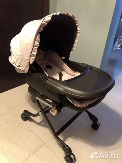 Стульчик для кормления combi