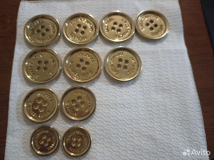 Пуговицы металлические