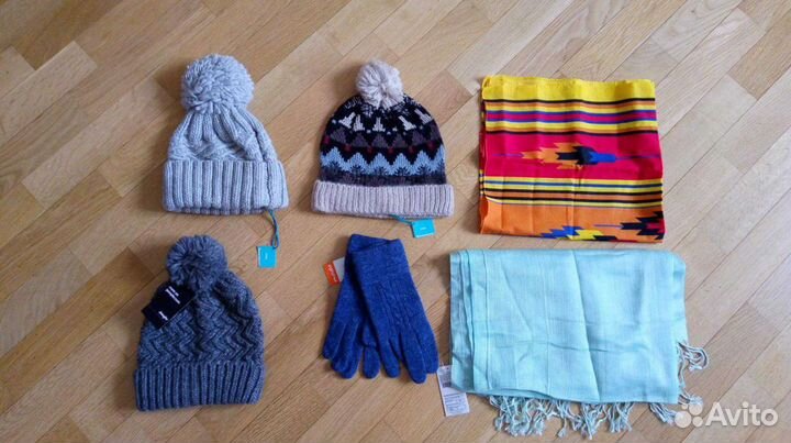 Новые шапки и др. пакетом Befree, Sela, Jennyfer