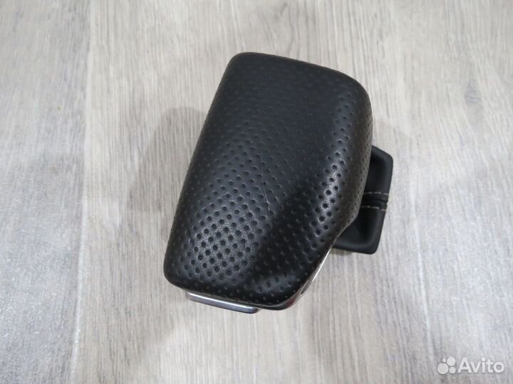 Ручка АКПП Audi Q7 4M