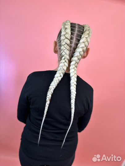 Косы с канекалоном