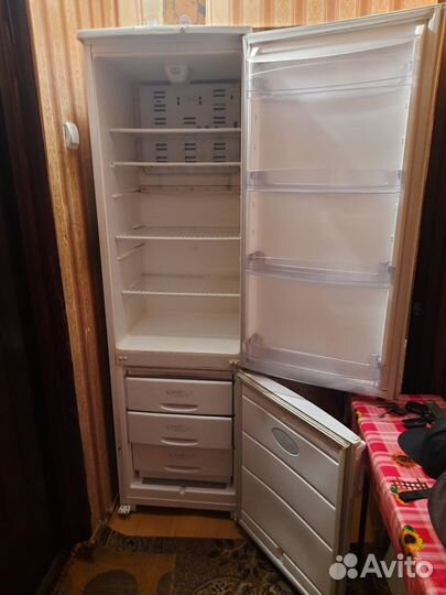 Холодильник двухкамерный Бирюса 228C-3