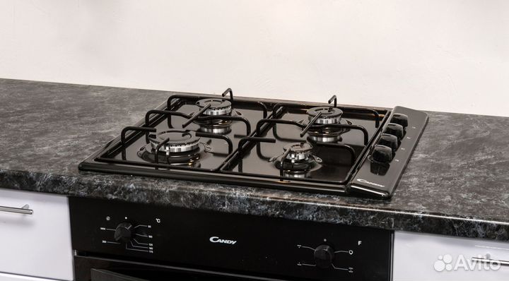 Кухонный гарнитур Capri угловая и прямая