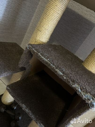 Домик для кошки с когтеточкой