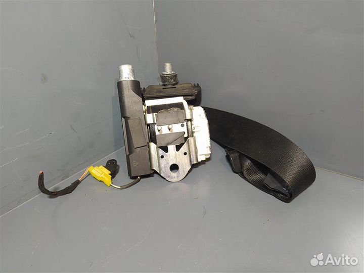 Ремень безопасности задний правый Mercedes