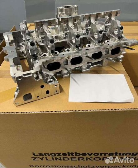 Головка блока BMW 764782501 N20B20B N20B20A