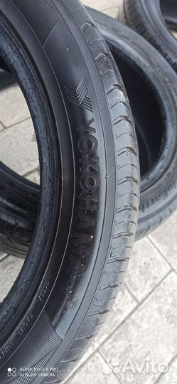 Yokohama Bluearth ES32 235/45 R17