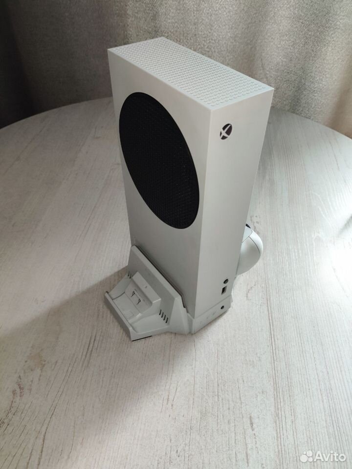 Консоль Xbox Series S