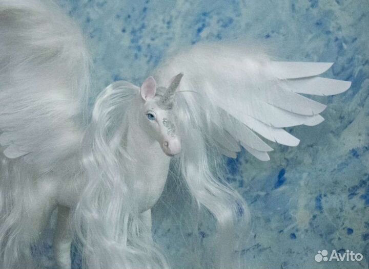 Пегас. Авторская игрушка на каркасе