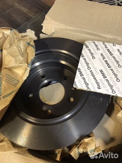 Тормозные диски BMW 7 E32