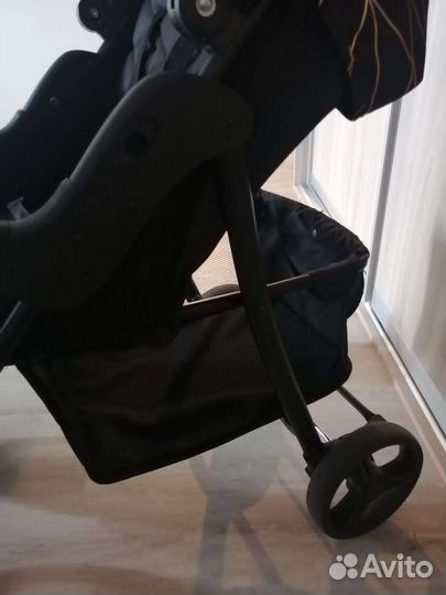 Коляска mccan