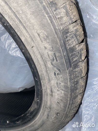 Hankook Winter I'Pike 215/55 R17