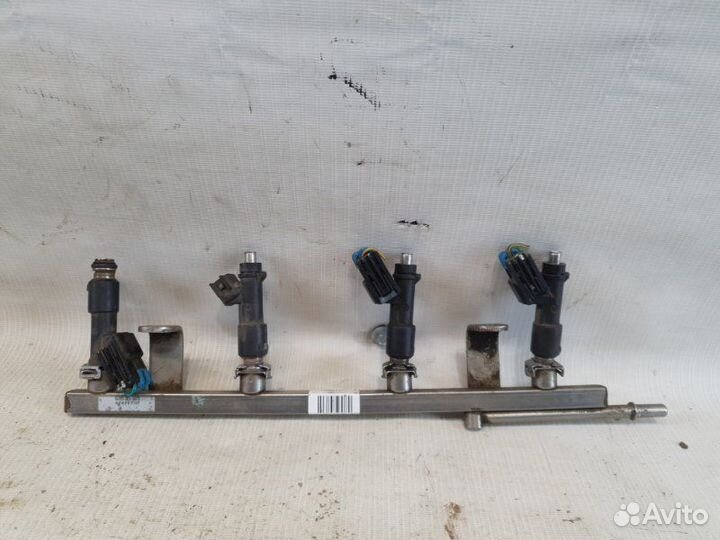 Рампа топливная Geely Emgrand EC7