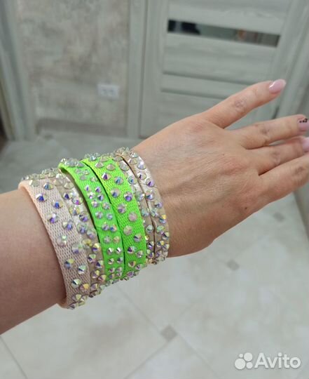 Браслет на руку женский