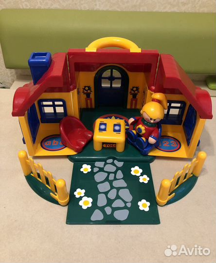 Домик развивающая игрушка