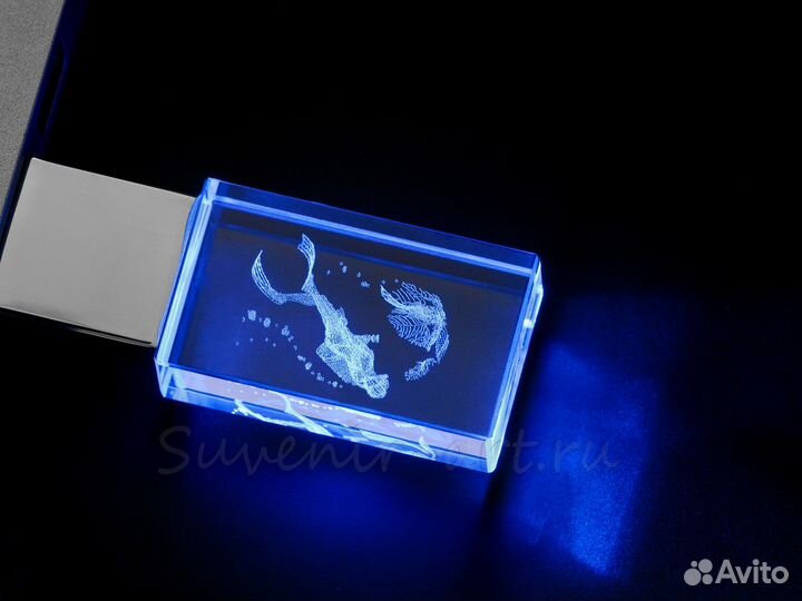 Сувенирная флешка с гравировкой