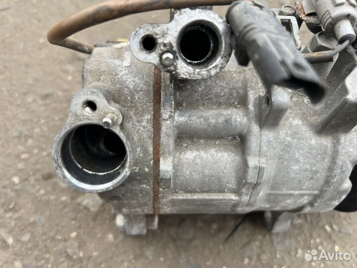 Компрессор кондиционера BMW F10 520 бензин