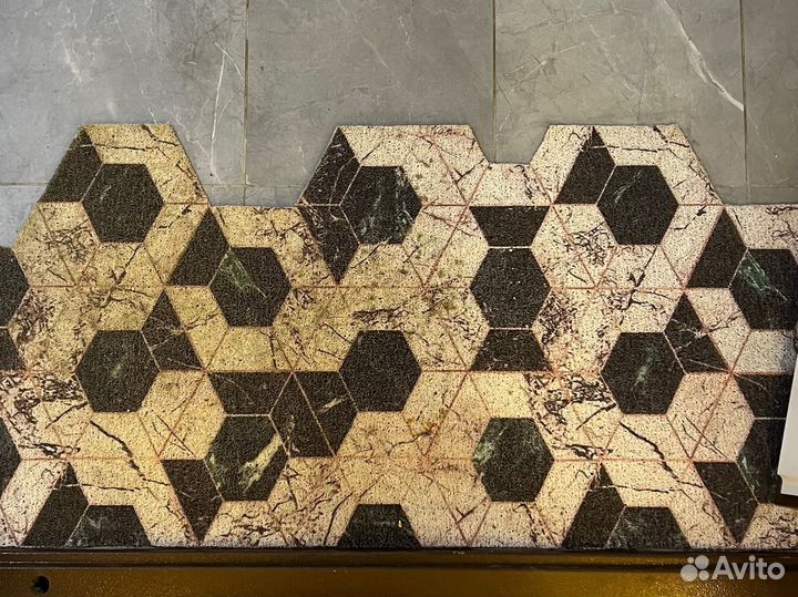 Коврик придверный бу 110*50 пвх