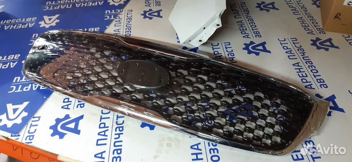 Решетка радиатора Киа Соренто Прайм 3