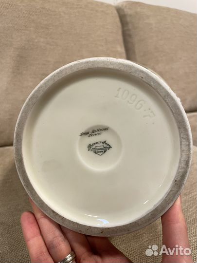 Антикварная ваза Thomas ivory