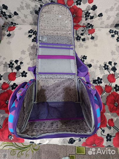 Школьный рюкзак