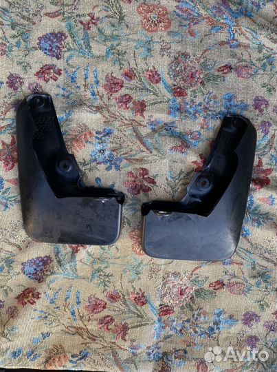 Брызговики оригинал Toyota RAV4 (XA50)