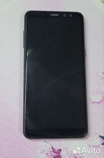 Samsung Galaxy A8 (2018), 4/32 ГБ