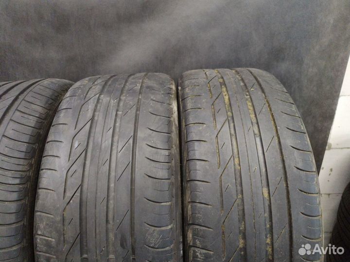 Bridgestone Turanza T001 225/45 R17