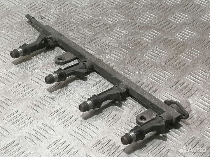 Рейка топливная рампа Daewoo Nexia 1995-2016