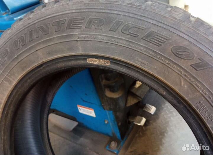 Dunlop SP Sport 300 205/60 R16 95W