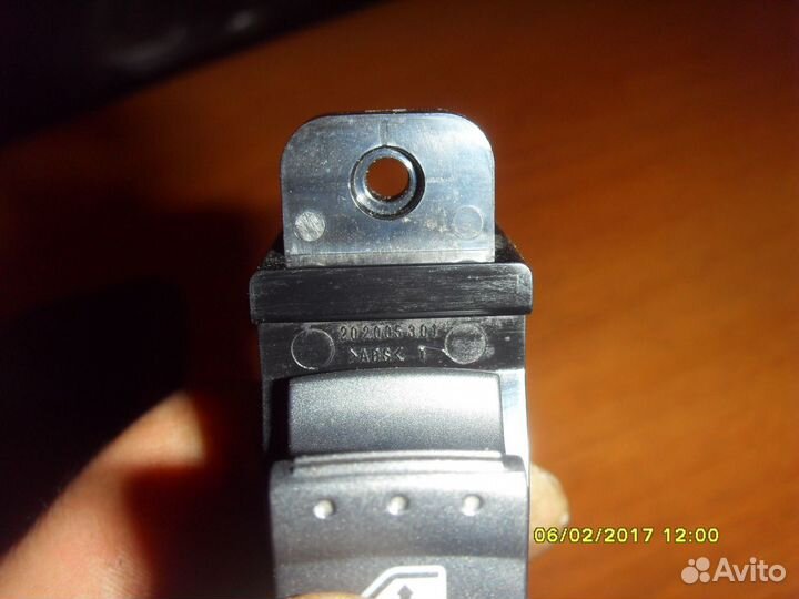 Кнопка стеклоподъемника заднего Ssang Yong Kyron