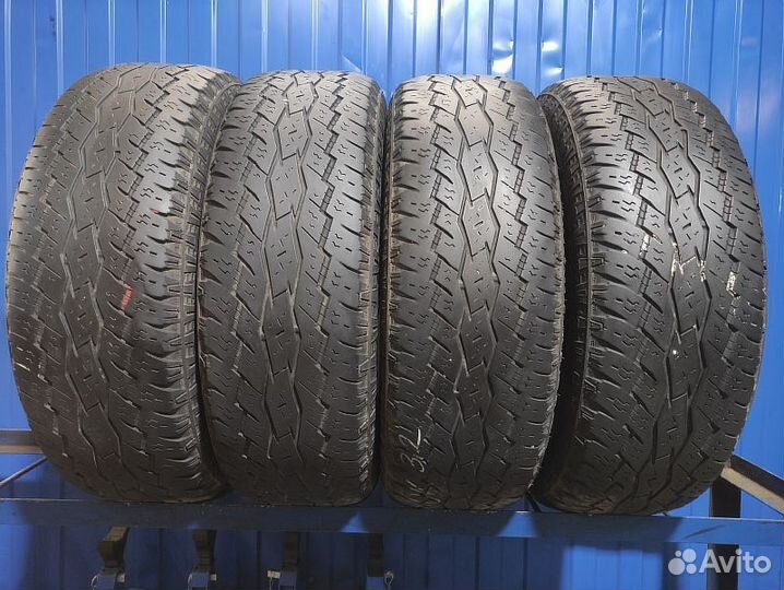 Toyo Open Country A/T 225/65 R17