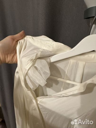 Белое платье с объемными рукавами, вискоза